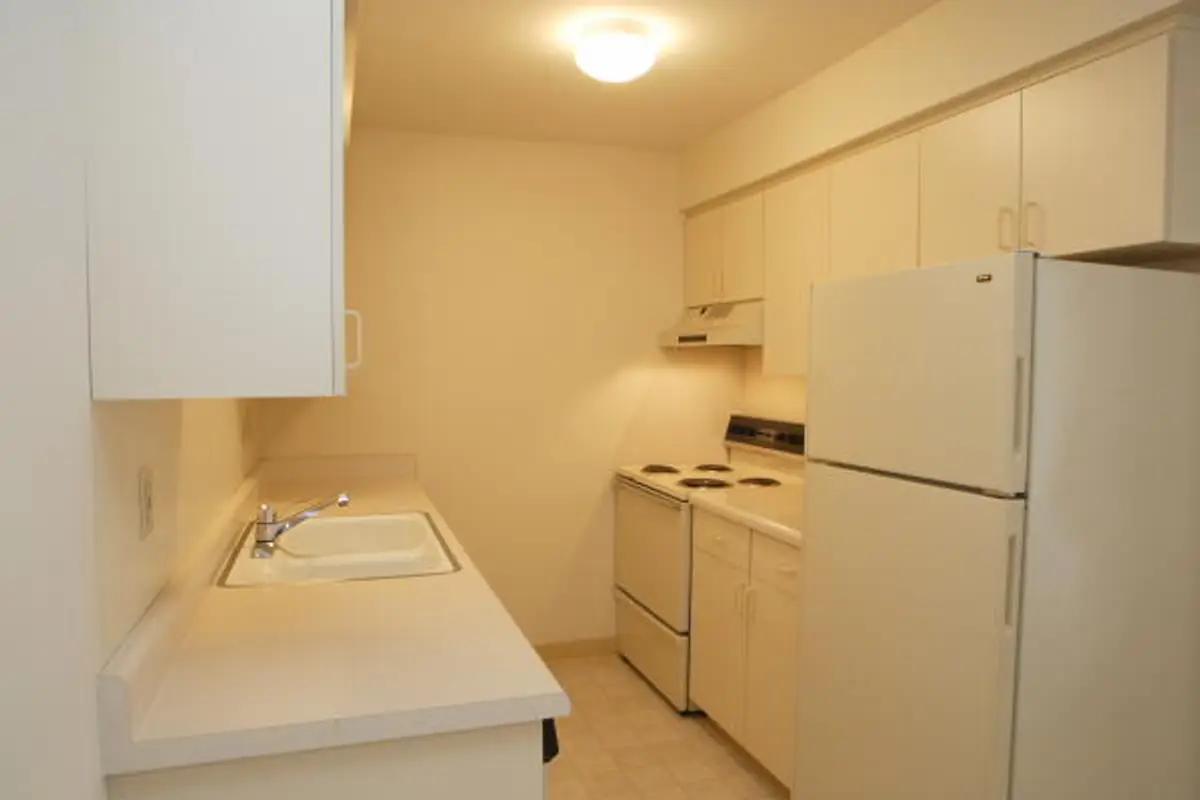undefined apartments for rent - image - 1830-kitchen.jpg1
