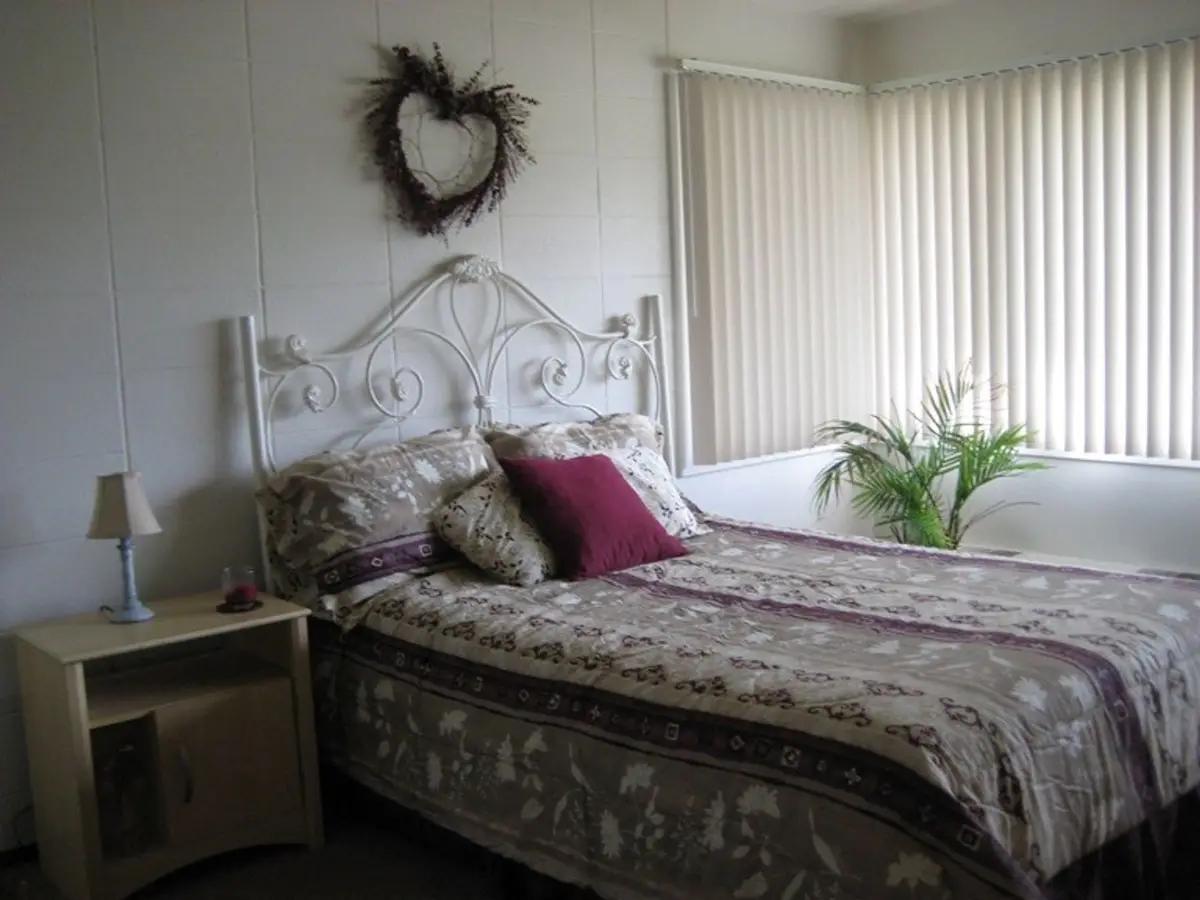 undefined apartments for rent - image - large (3).jpg - 0
