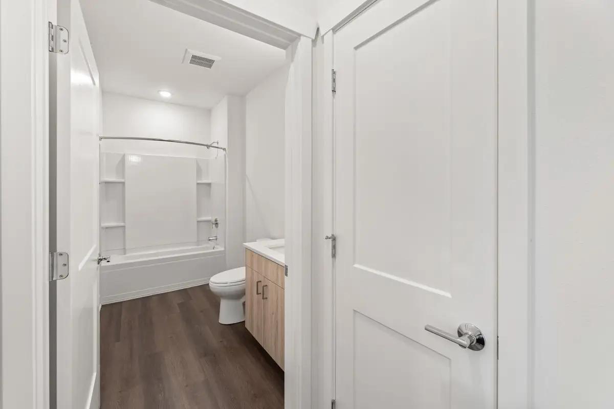 undefined apartments for rent - image - image (20).jpg - 2