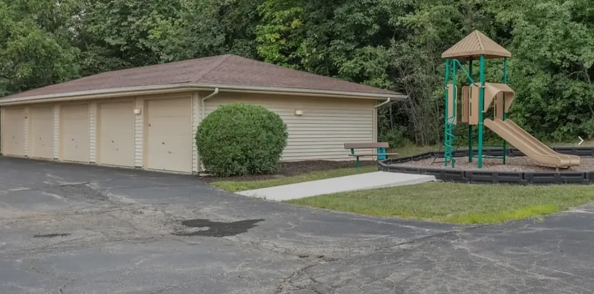 Bear Arbor Apartments - Apartment - 8
